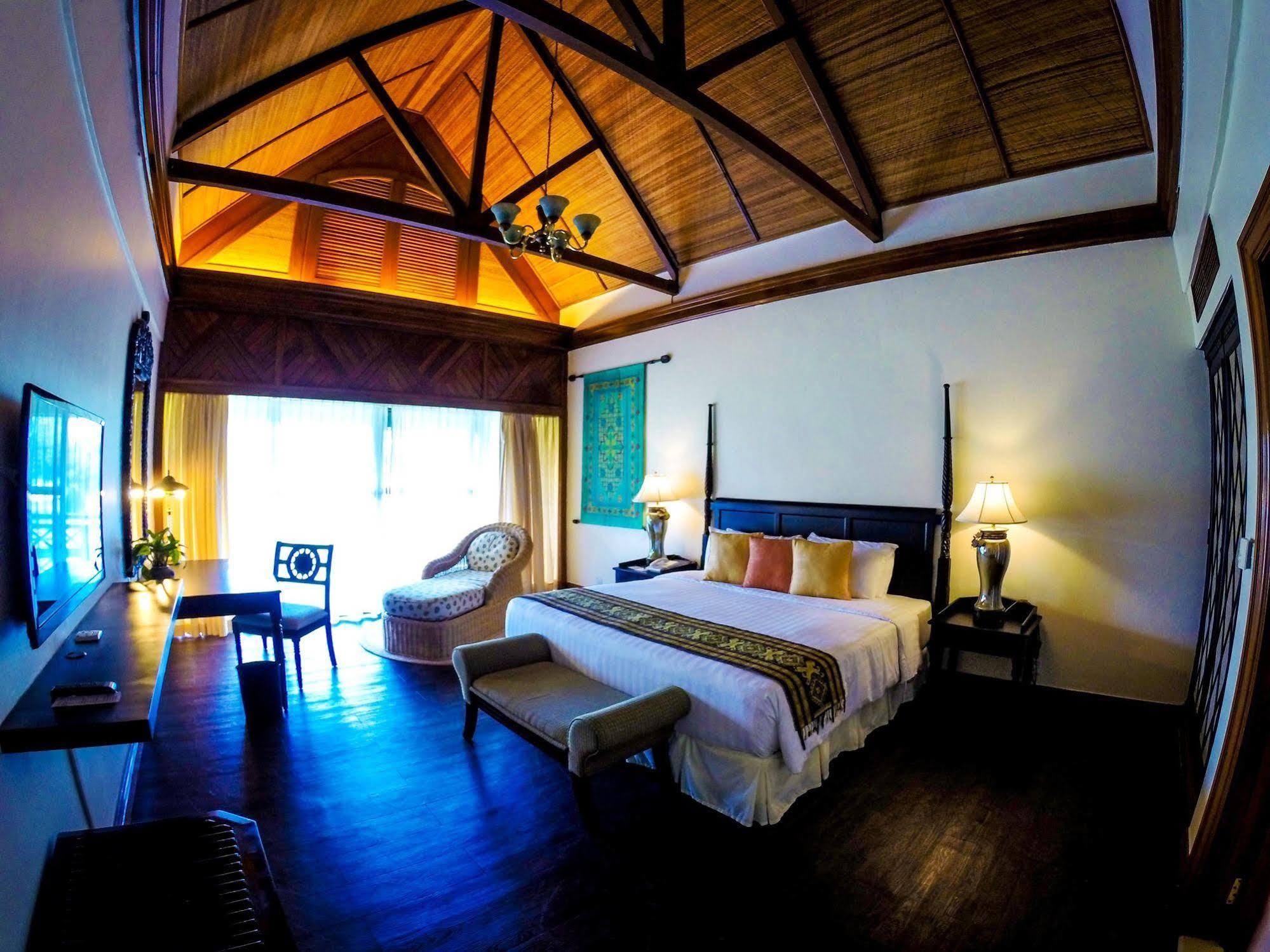 Villa At Nexus Resort & Spa Karambunai Kampong Bikasan Buitenkant foto