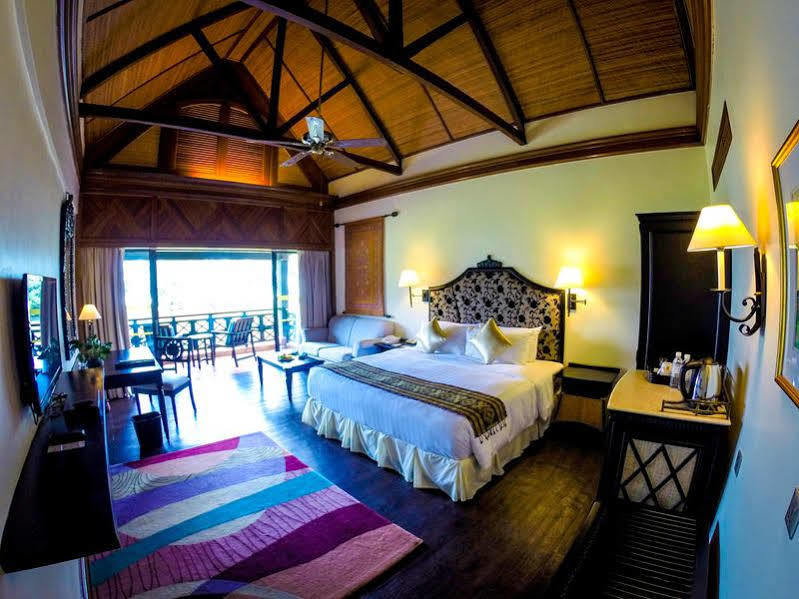 Villa At Nexus Resort & Spa Karambunai Kampong Bikasan Buitenkant foto
