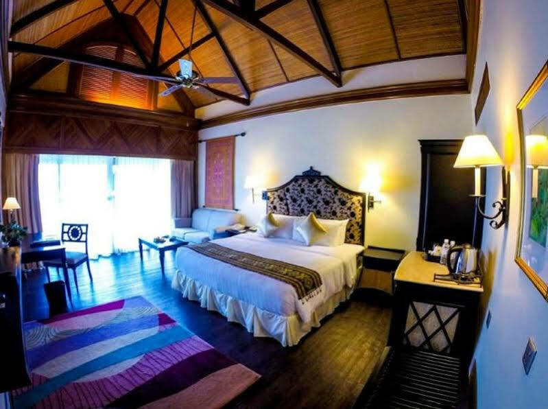 Villa At Nexus Resort & Spa Karambunai Kampong Bikasan Buitenkant foto